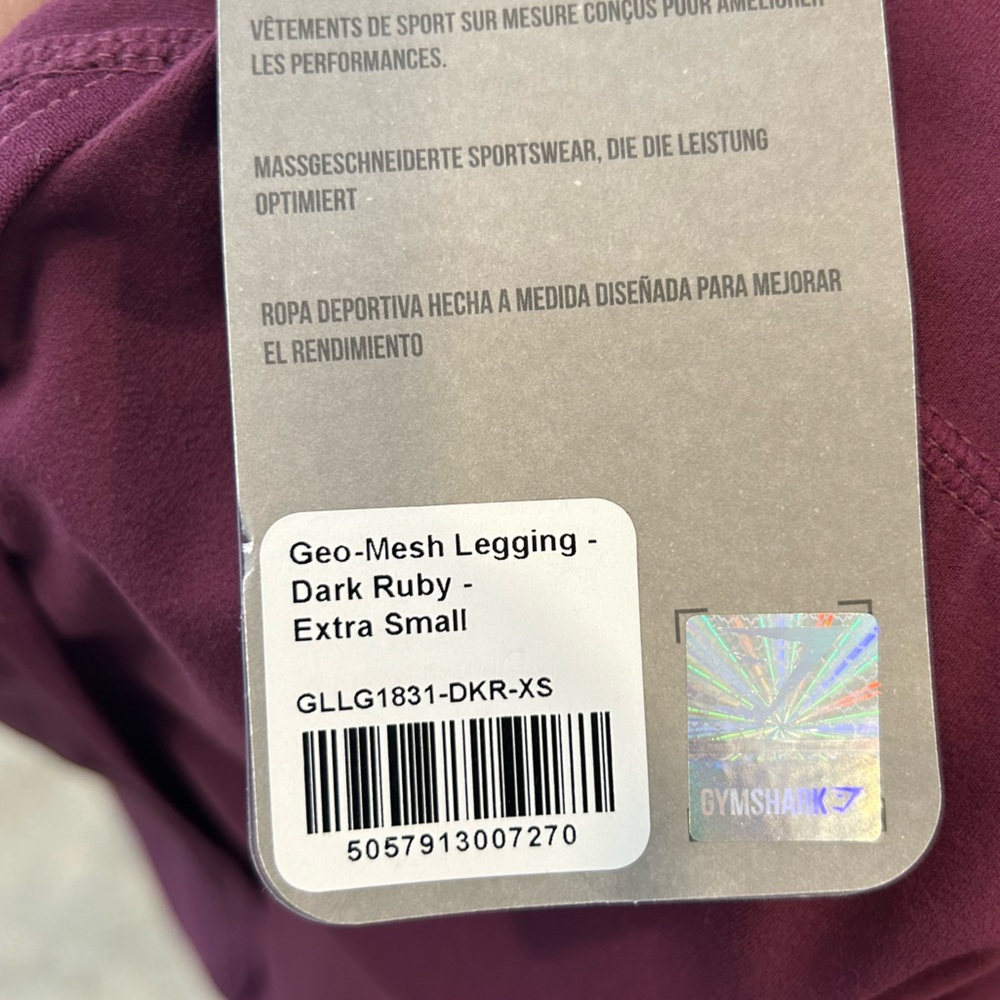 Gymshark Geo Mesh Leggings Burgundy - Picture 8 of 8
